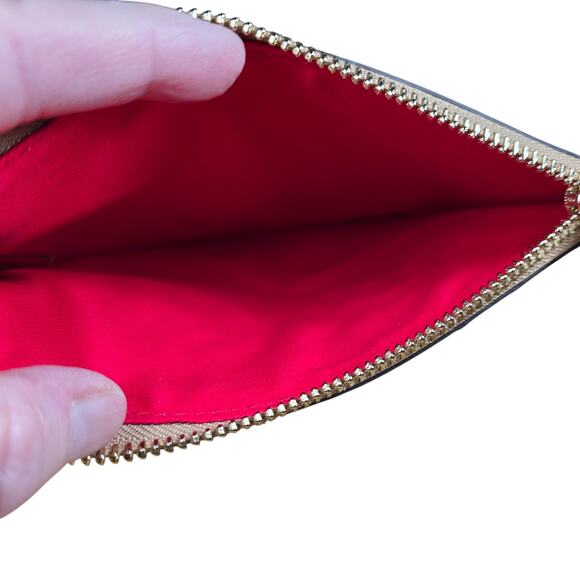 New with Tag Dooney & Bourke Flat Ostrich Leather Wristlet 8 x 5 3/4 Gray Brown - Picture 8 of 10